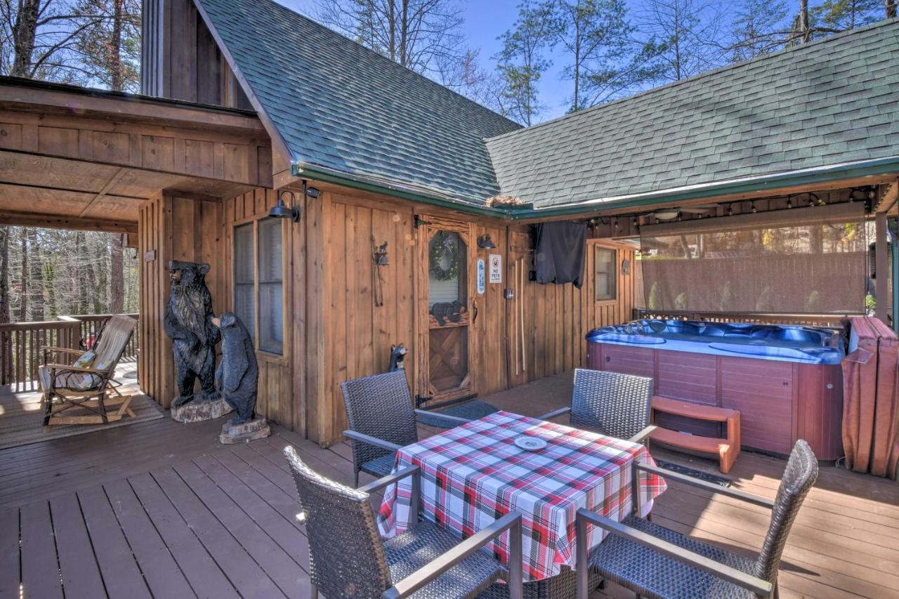 Helen Cabin With Deck And Hot Tub Less Than Half Mi To Main St Exterior foto